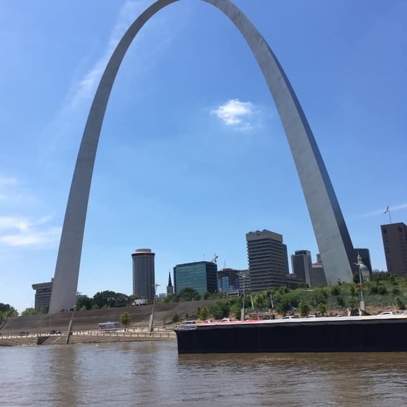 Meet your Posher, Kim - Picture 1 of 1